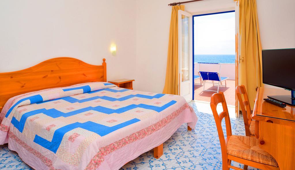 Hotel Regina del Mare Barano dʼIschia Esterno foto
